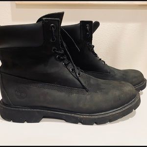 SOLD Mens Timberland Boots Black